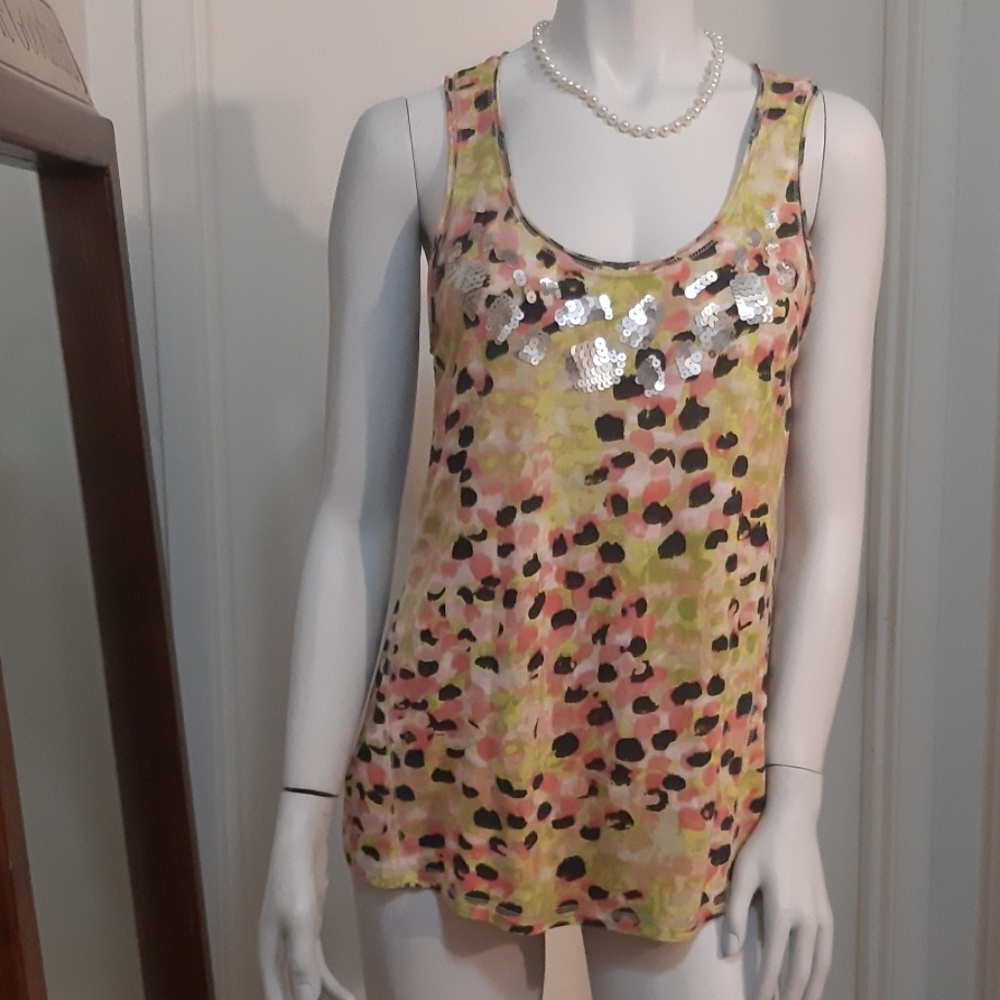 “Simply Vera” Vera Wang, Medium Petite Tank! - Picture 5 of 6